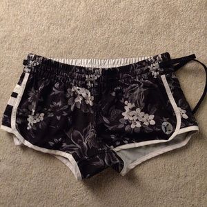 Hurley board shorts 2.5inch XS